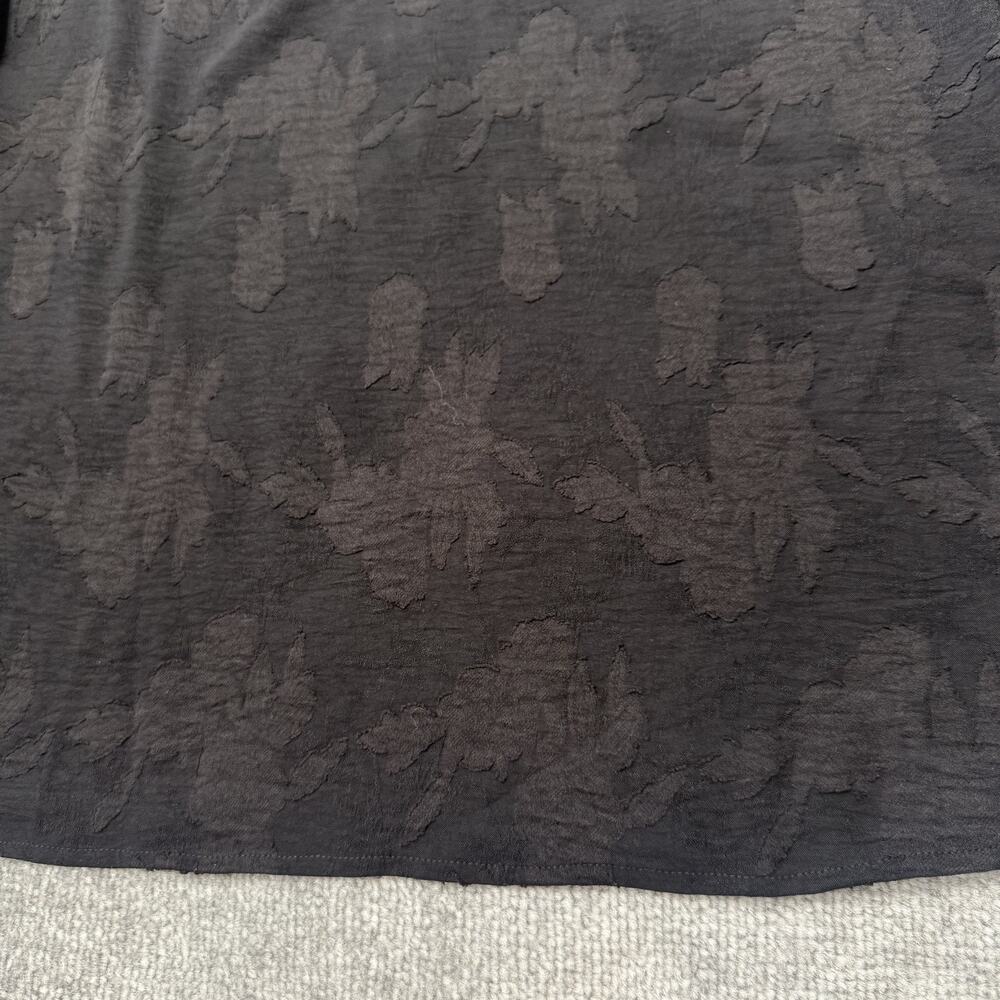 Chicos Shirt Womens 3 (US XL) Black Textured Jacquard Floral Pullover Blouse Top - Picture 4 of 8